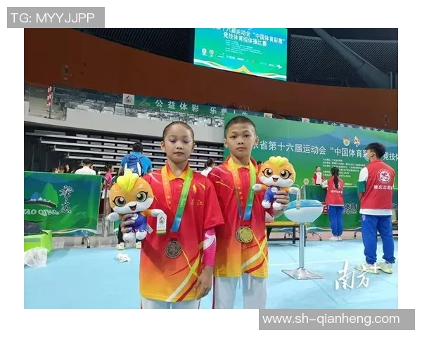 我国小花体操世青赛集体第四:黄紫艺平衡木榜首晋级!法国天才少女出生